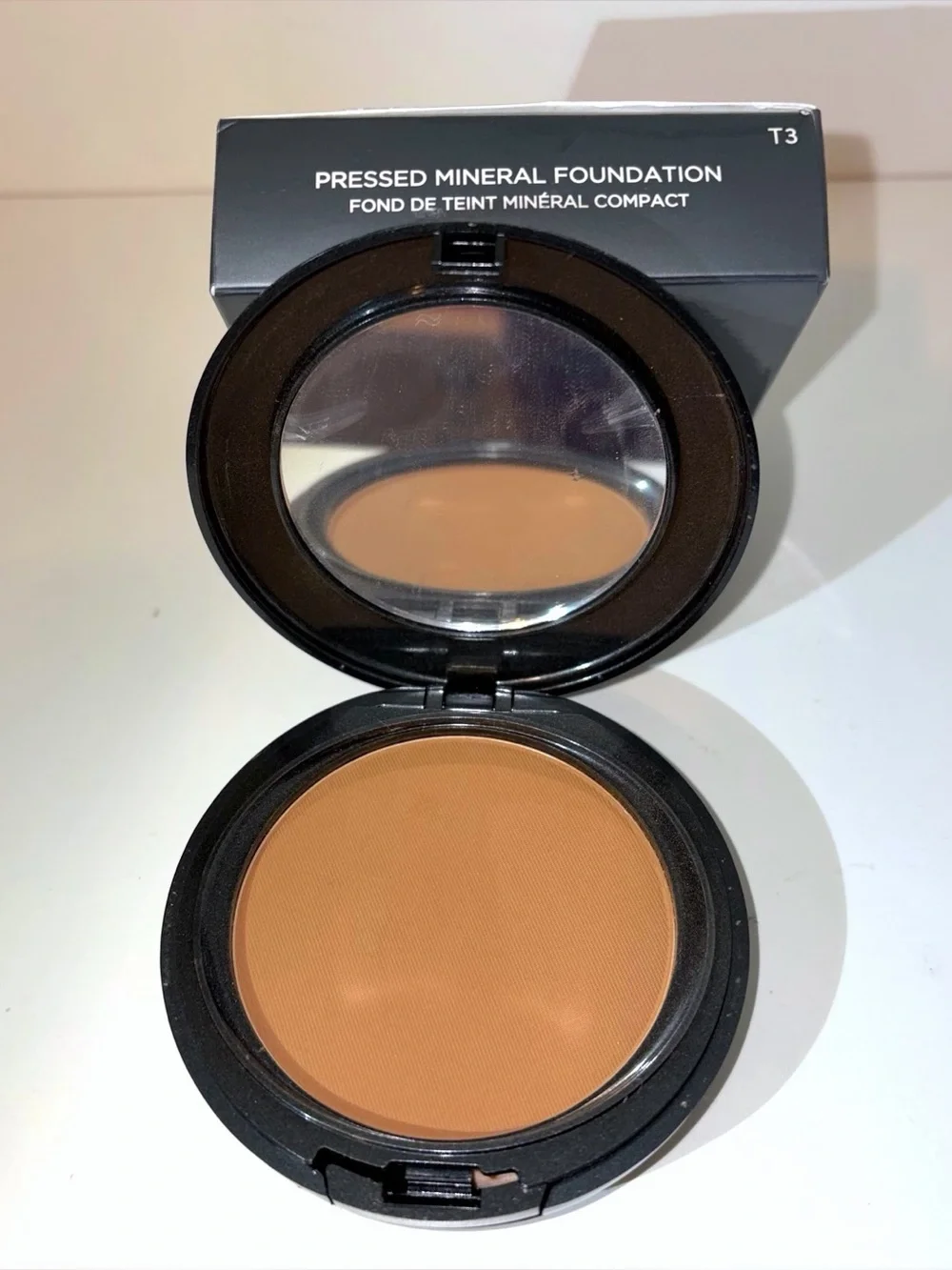 COVER FX Pressed Mineral Foundation - T3 (Compact)
